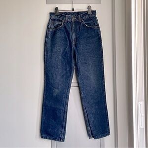 Vintage LEVI’S Dark Blue Relaxed Jeans